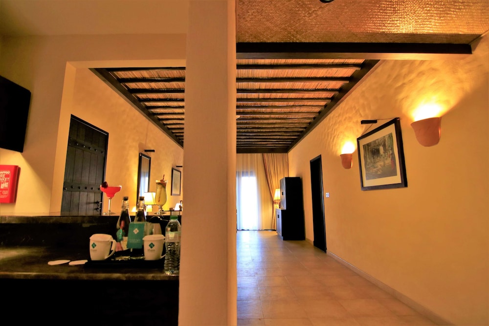 Azimut Hotel Musandam 44/68