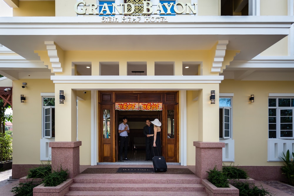 Grand Bayon Siem Reap Hotel 7/66