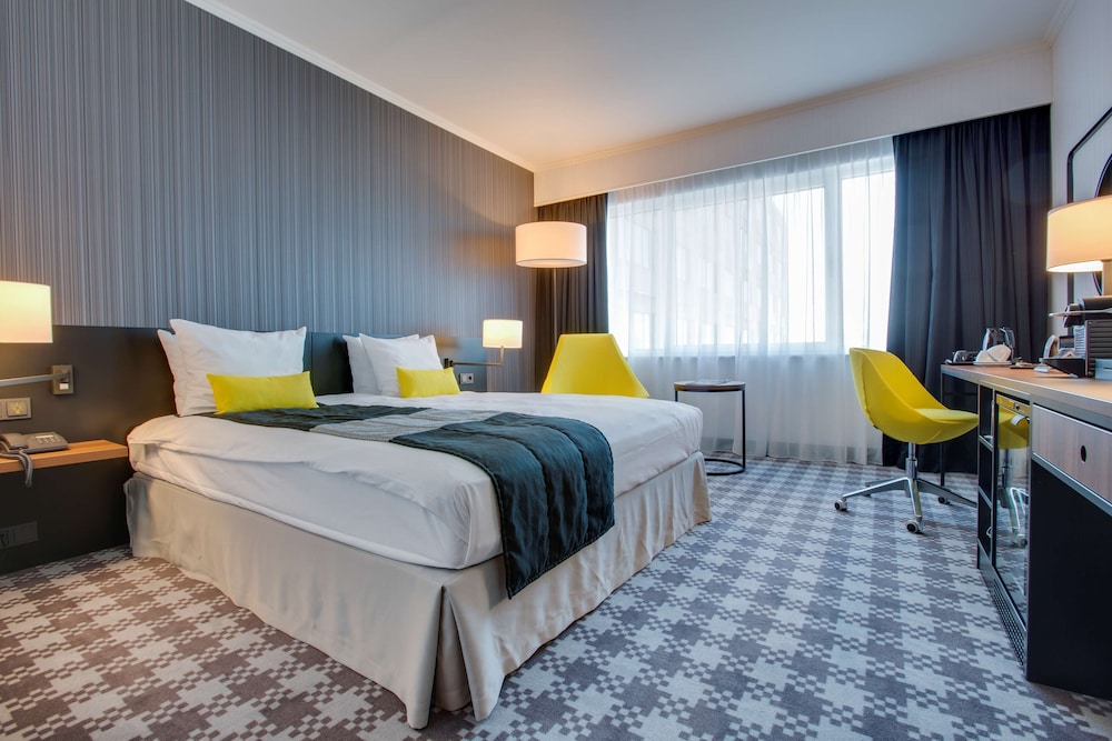 Radisson Blu Hotel Amsterdam Airport 16/80