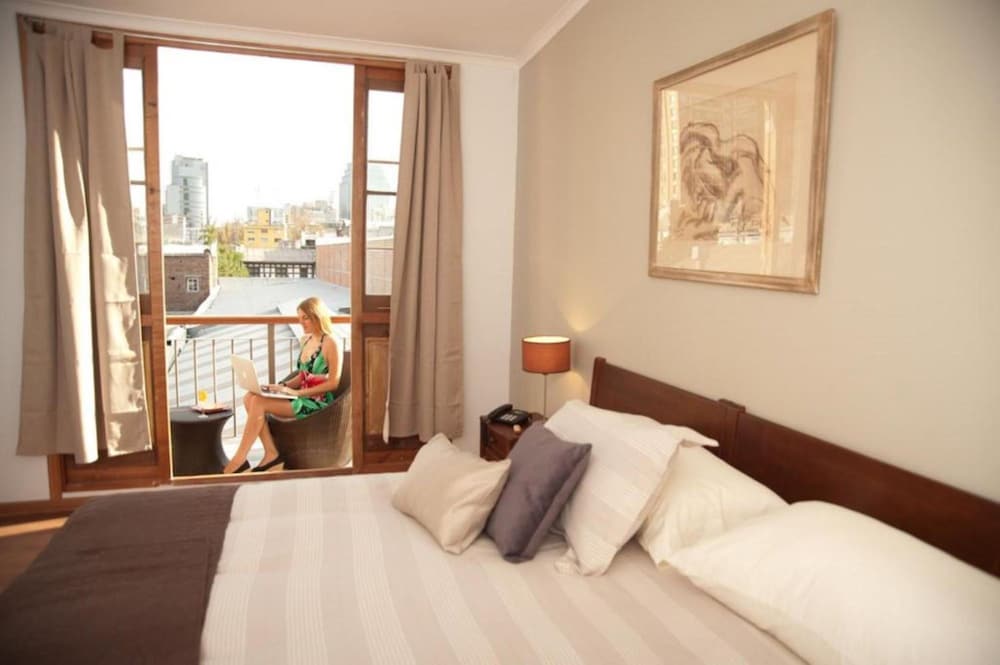 SUPERIOR, DOUBLE BED