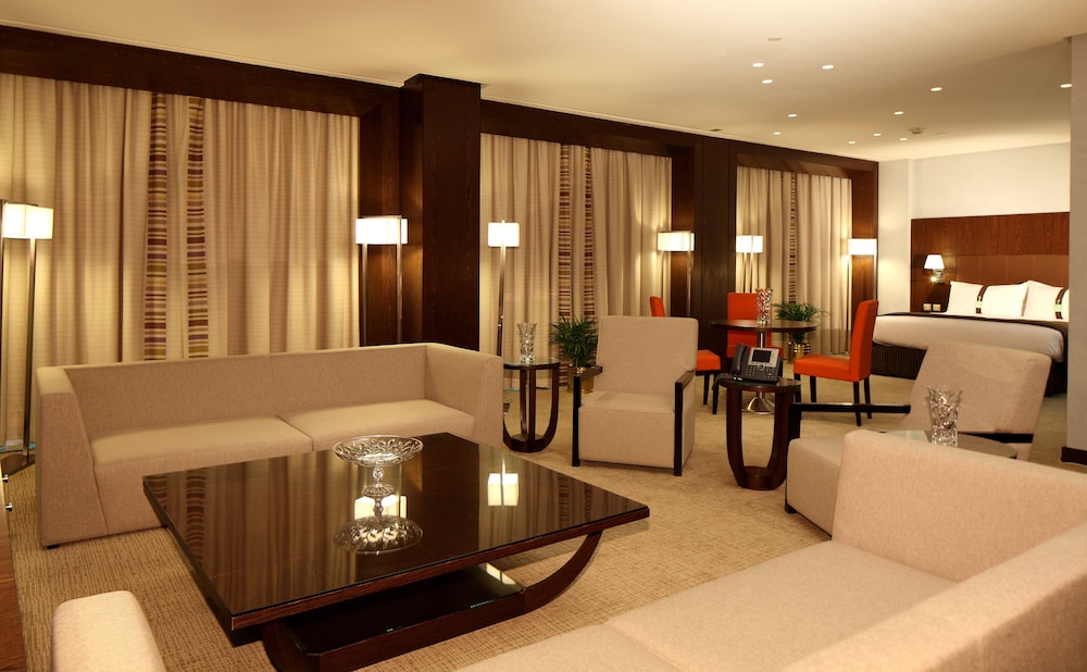 هوليداي إن الرياض - ميدان(Holiday Inn Riyadh - Meydan) 38/58