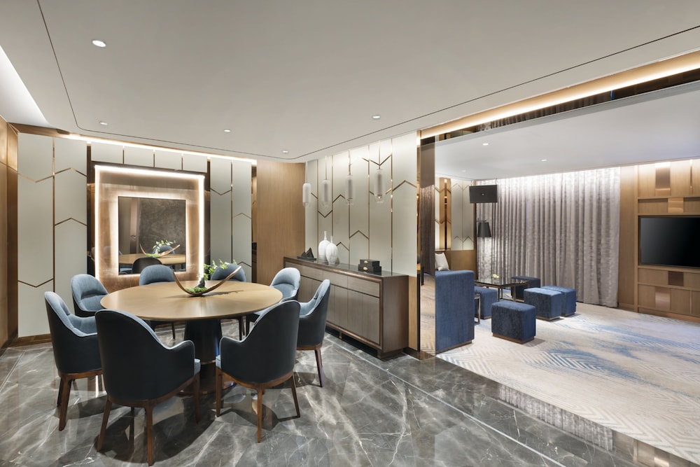 Oakwood Residence Foshan 40/50
