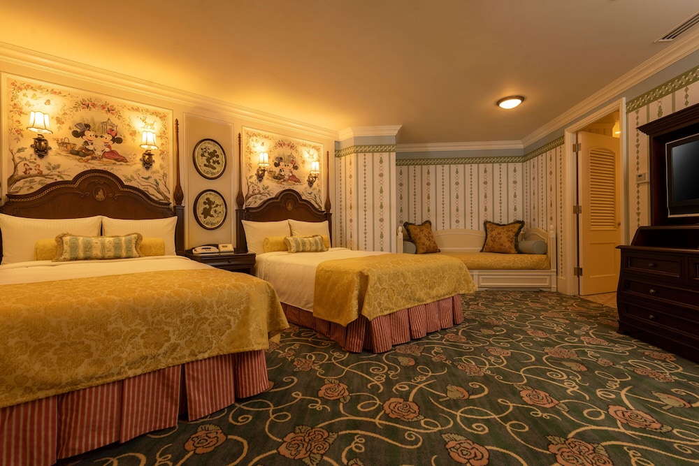 Tokyo Disneyland Hotel 38/50