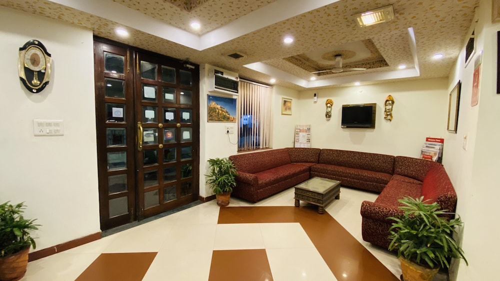 HOTEL CLASSIC INN 46/62