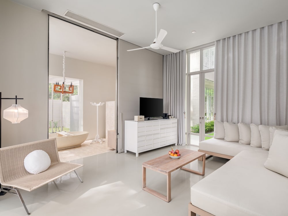 Sala Phuket Mai Khao Beach Resort 31/50