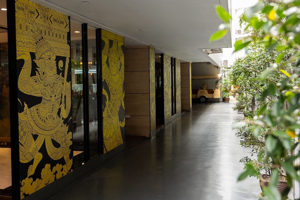 Mac Boutique Suites 3/69