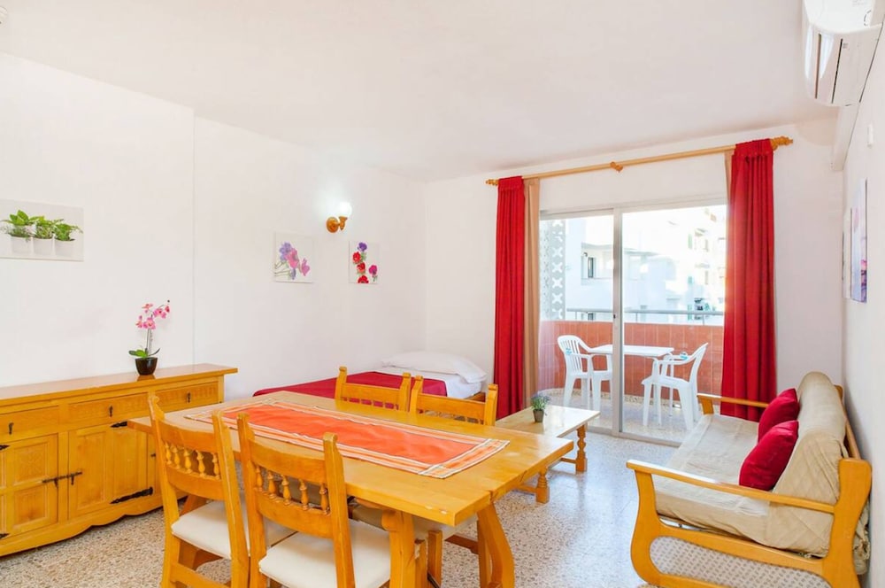 Apartamentos Puet 30/45