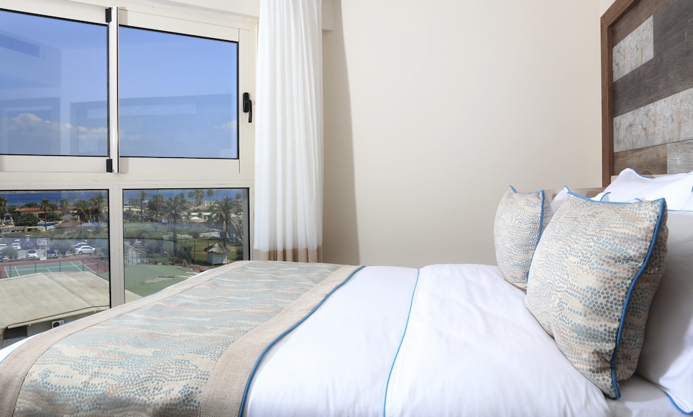 Design Plus Seya Beach Hotel 21/67