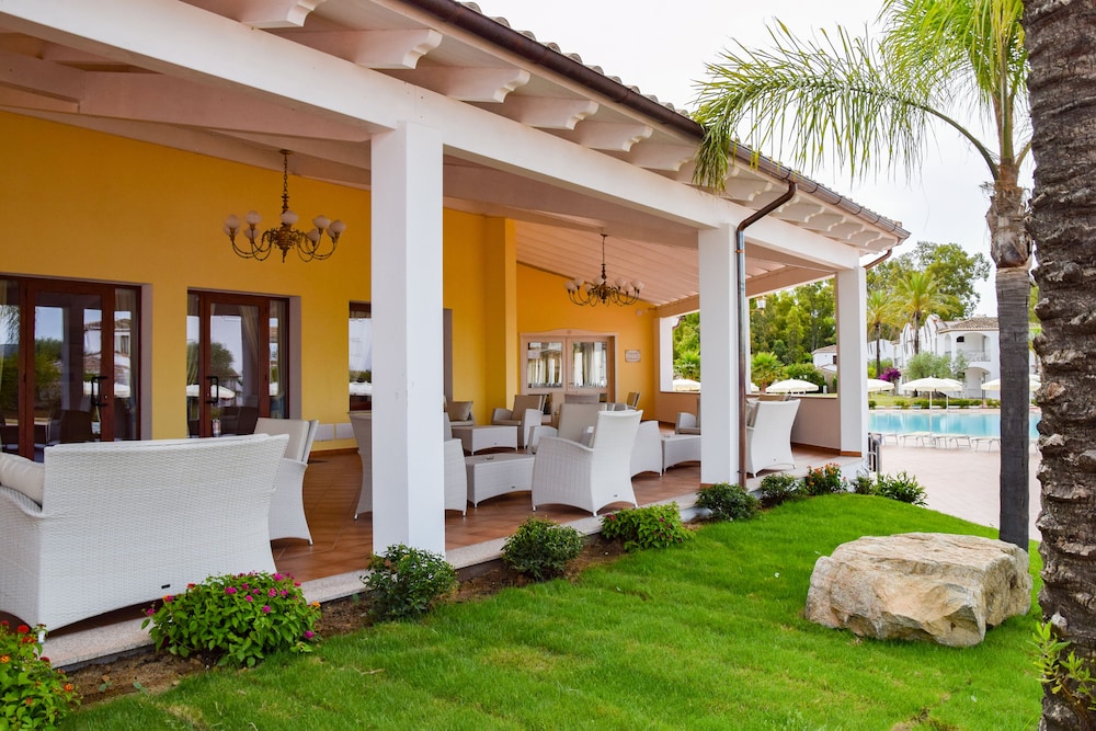 Marina Torre Navarrese Resort 37/43