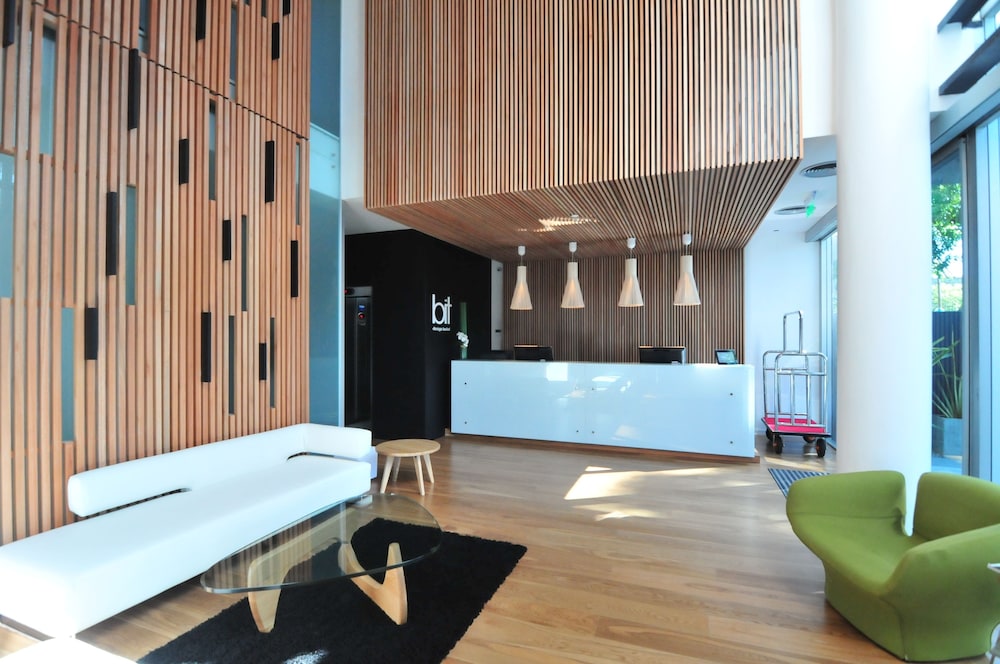 BIT Design Hotel 8/85