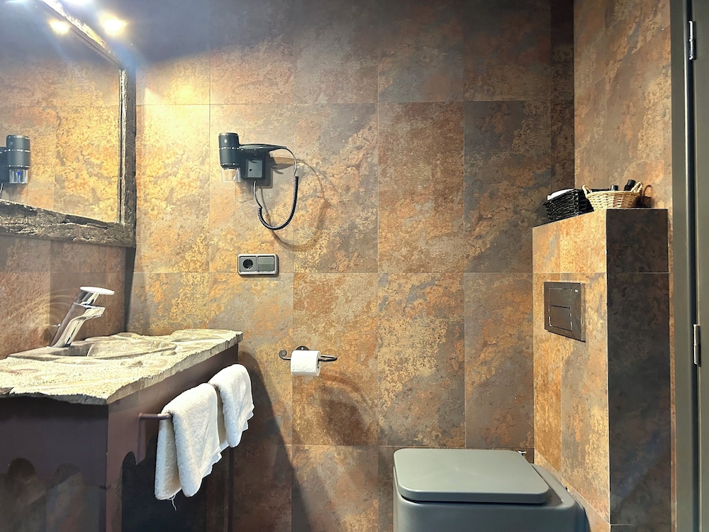 POSADA D ANEU B&B 30/33