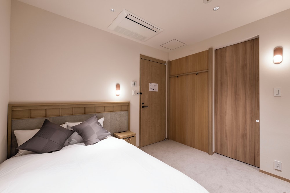 Hotel S-Presso South II 5/50