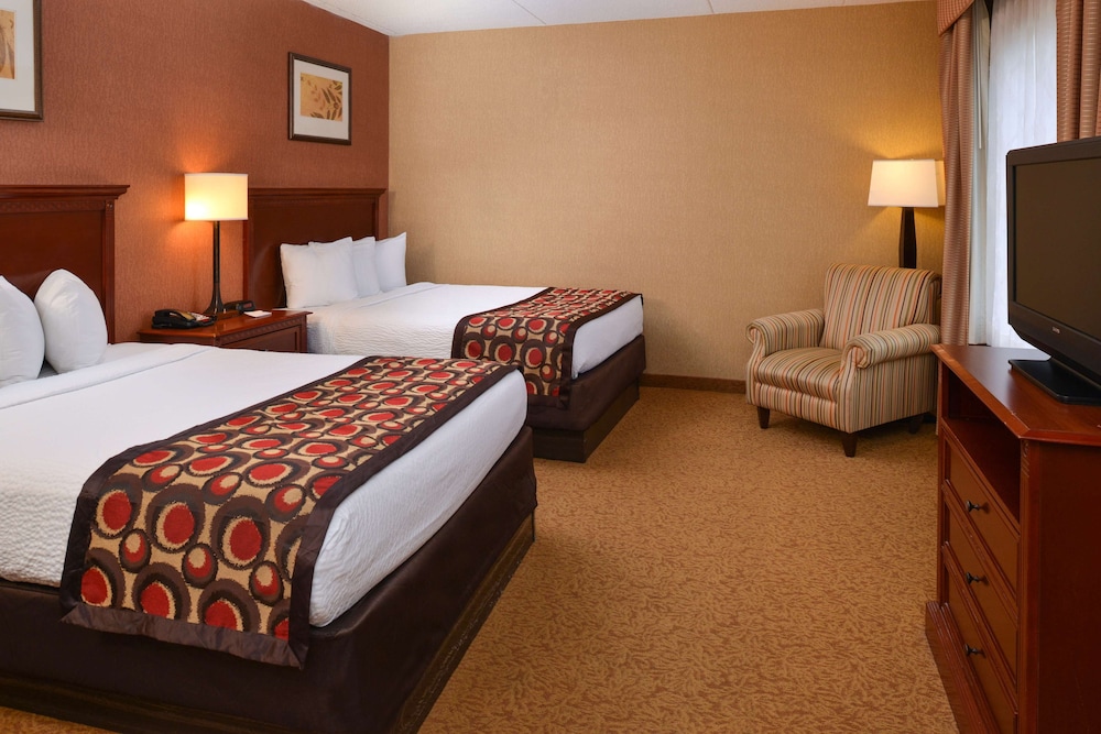 Country Inn & Suites By Radisson Nashville Airport TN 12/70