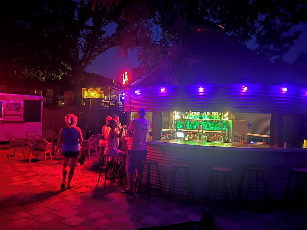 Ozark Village Resort 2/67