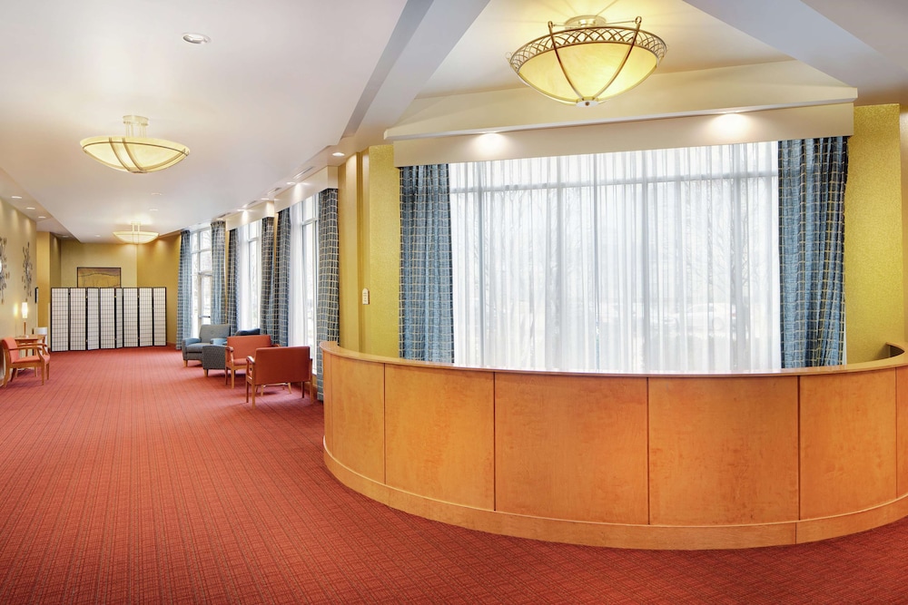Doubletree By Hilton Richmond Airport 7/40