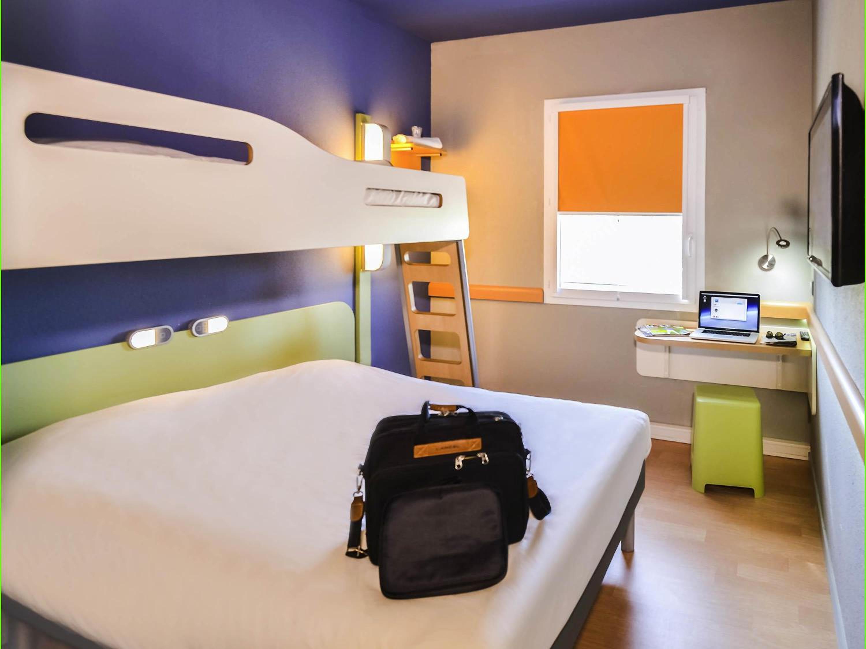 Room, Triple, Bunk Bed