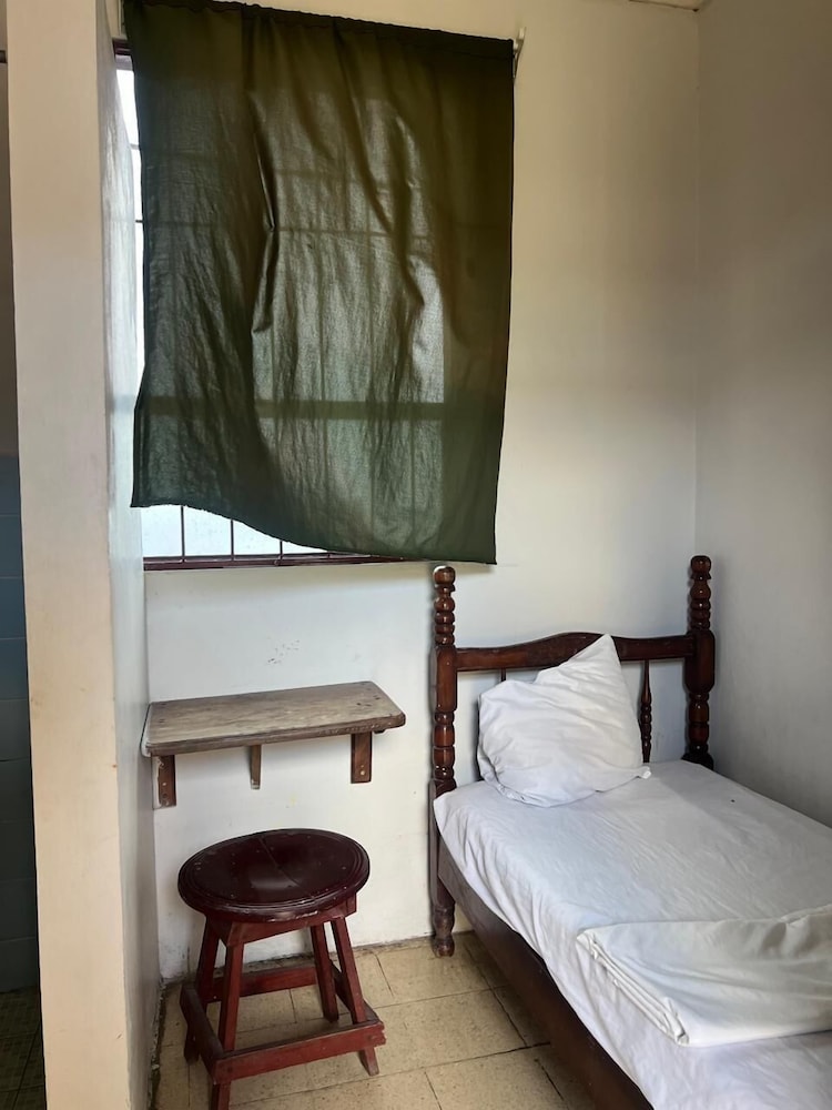Hotel Guanacaste 10/35