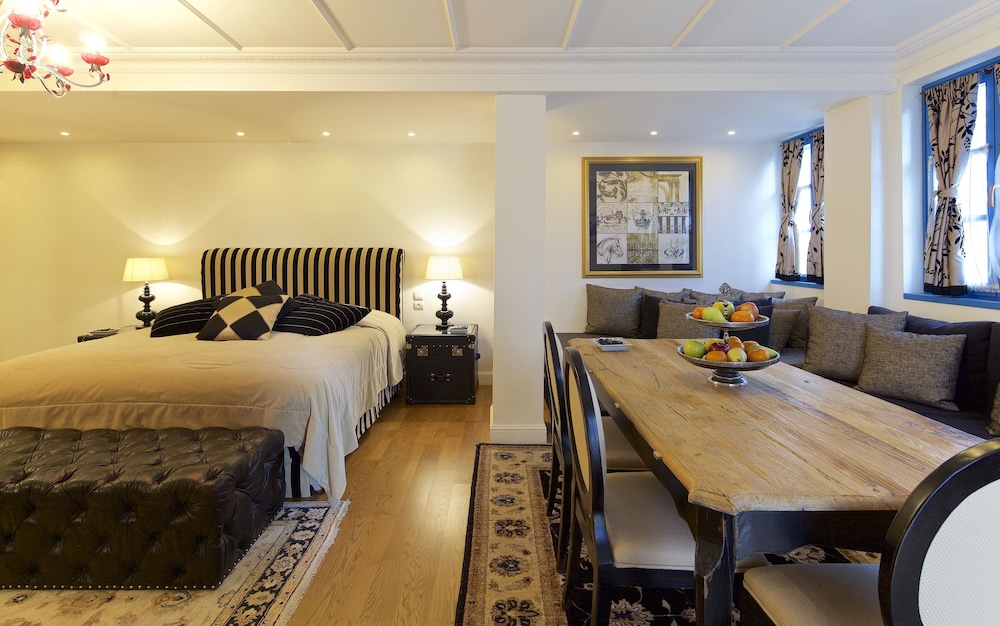 Zagori Suites 53/72