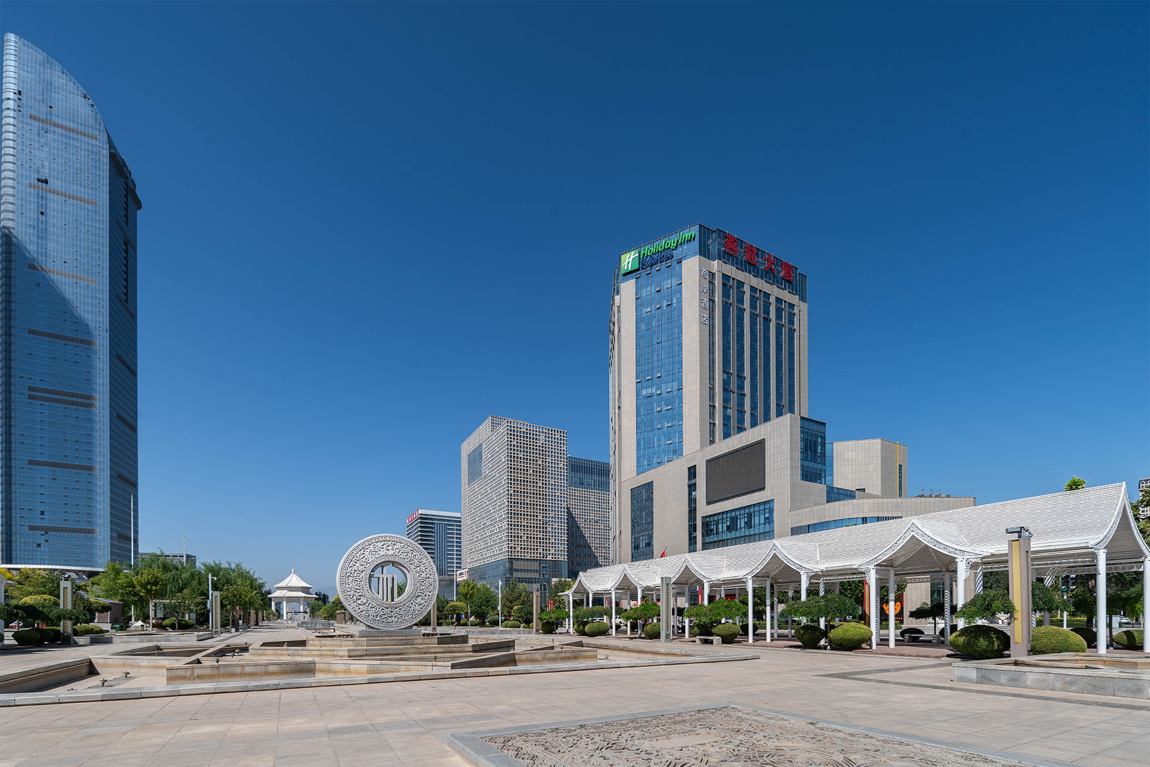 Holiday Inn Express YINCHUAN YUEHAI 33/36