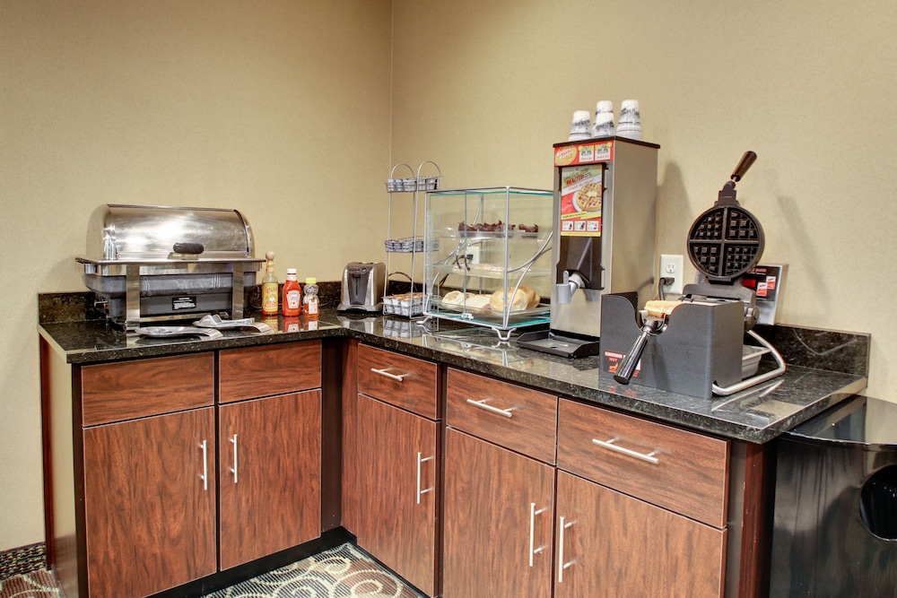 Cobblestone Inn Suites Schuyler Ne 29/62