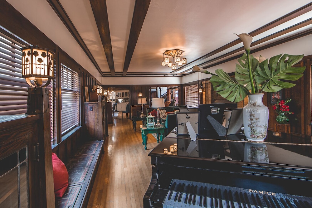 Greenway Manor 29/56