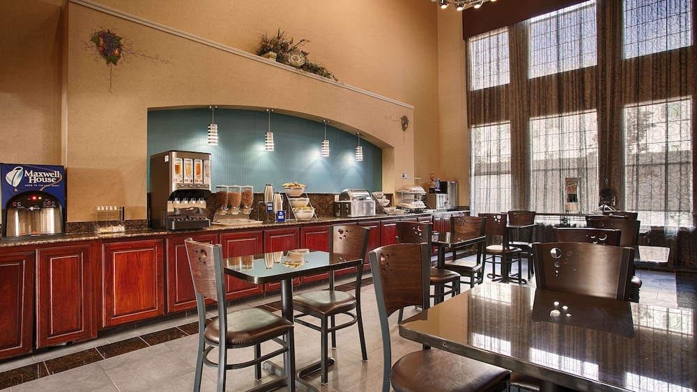 restaurant-cafeteria