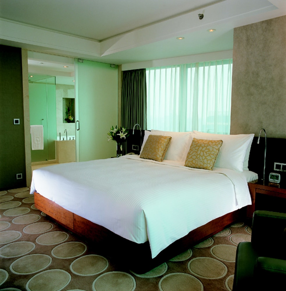 The Eton Hotel Shanghai 16/69