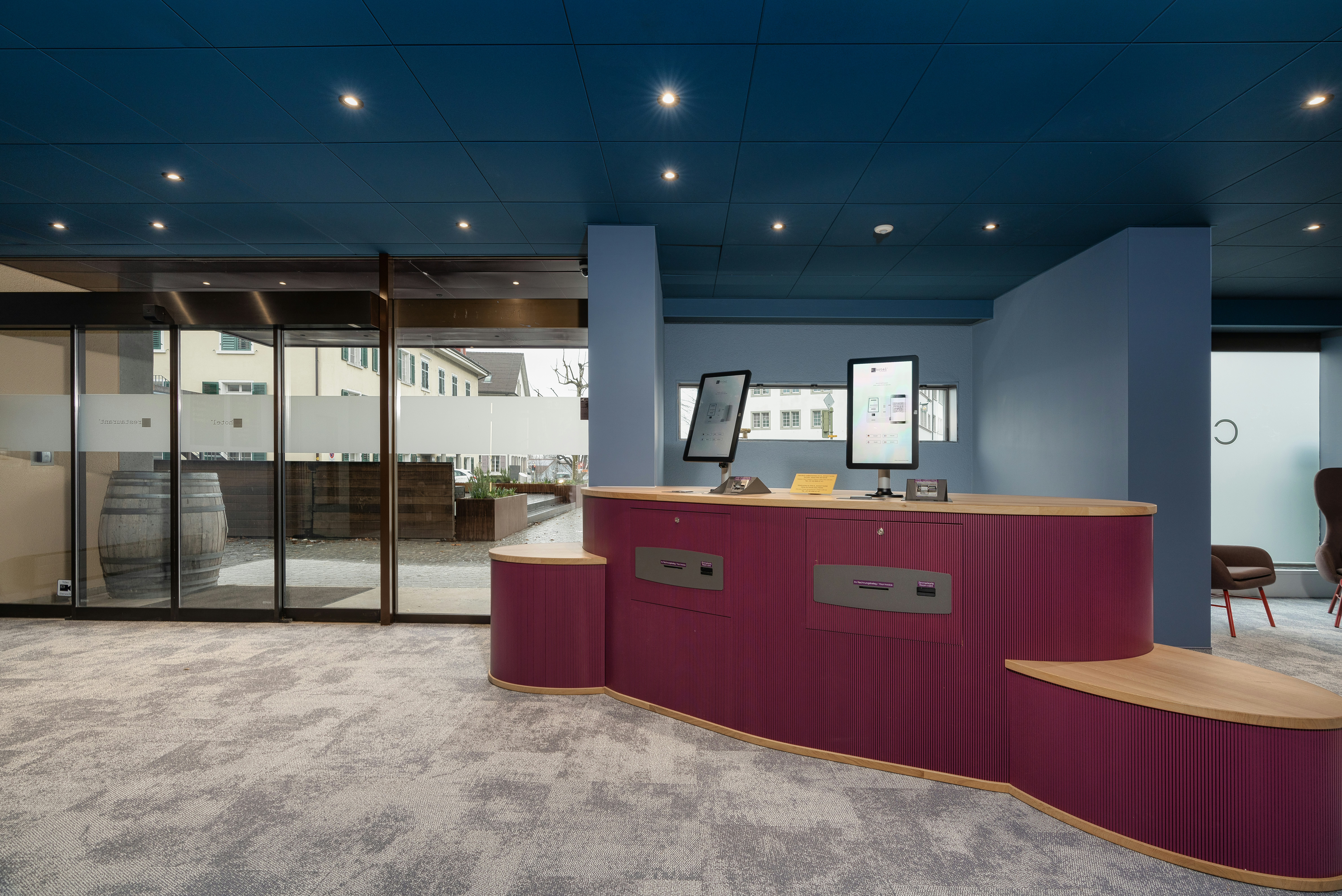 B_Smart Hotel Schoenenwerd 4/12