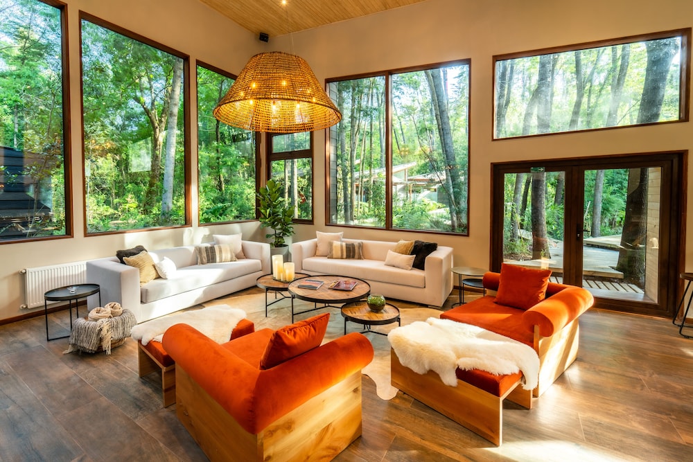 Rakau Lodge 10/16