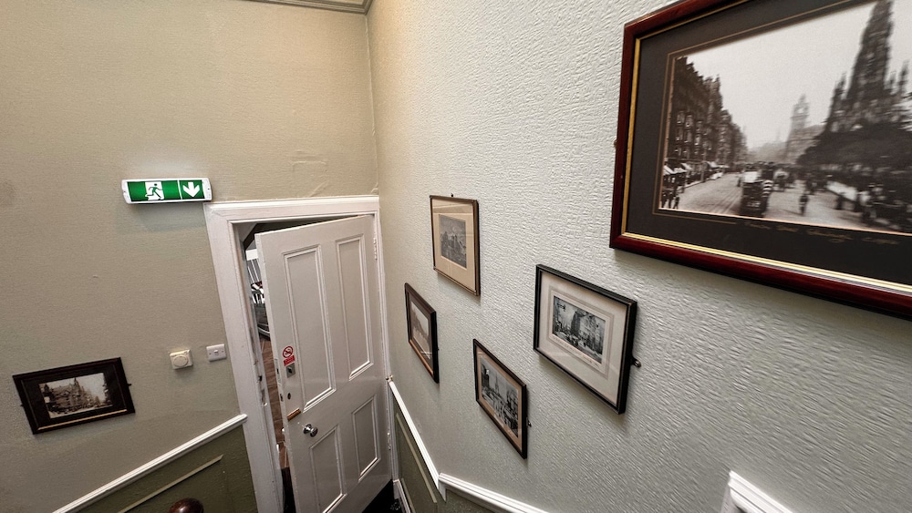 Aynetree Guest House 28/50