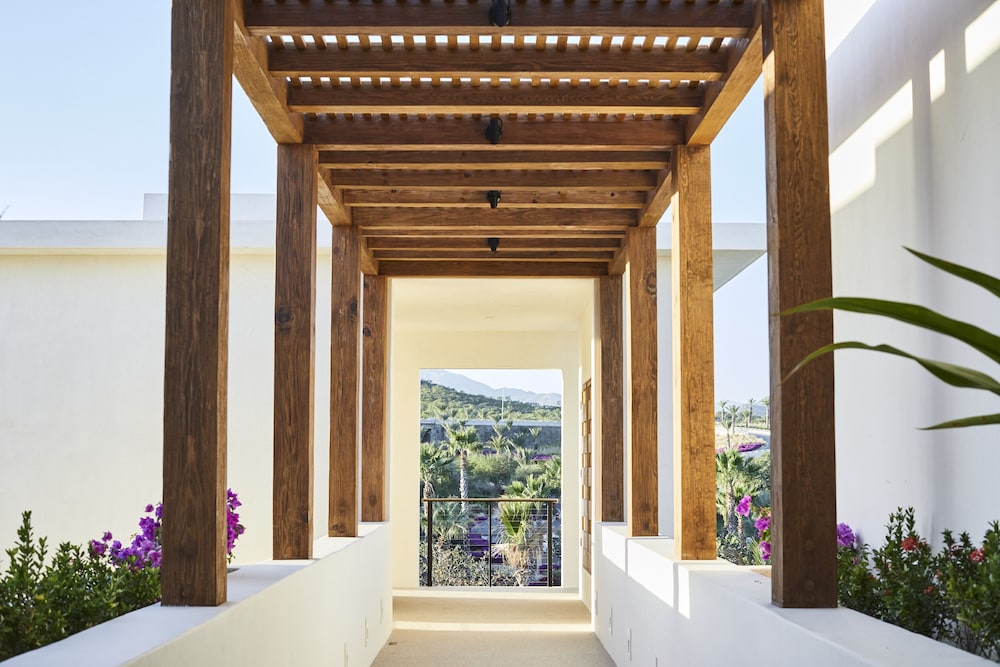 Chileno Bay Resort And Residences 6/76