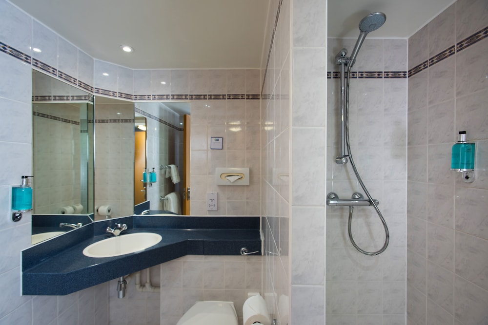 Holiday Inn Express Bristol City Centre 10/47
