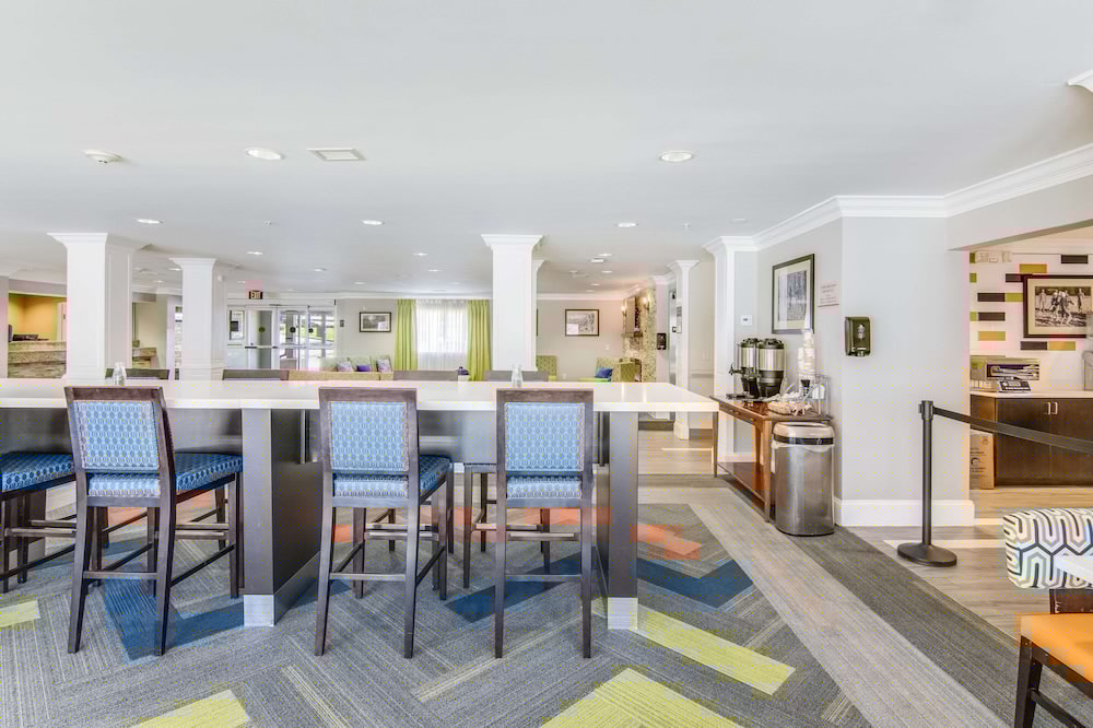 Sleep Inn & Suites Columbus near Fort Benning 36/44