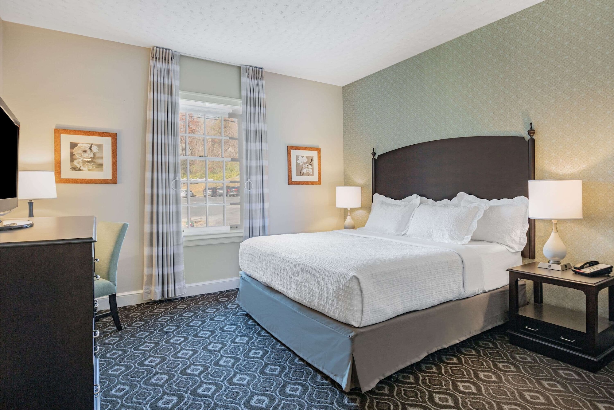 غرفة بسرير كينج، Natural Bridge Hotel, Trademark Collection by Wyndham 3/9