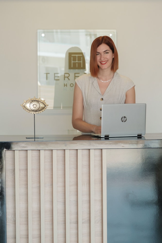 Terezas Hotel 6/50