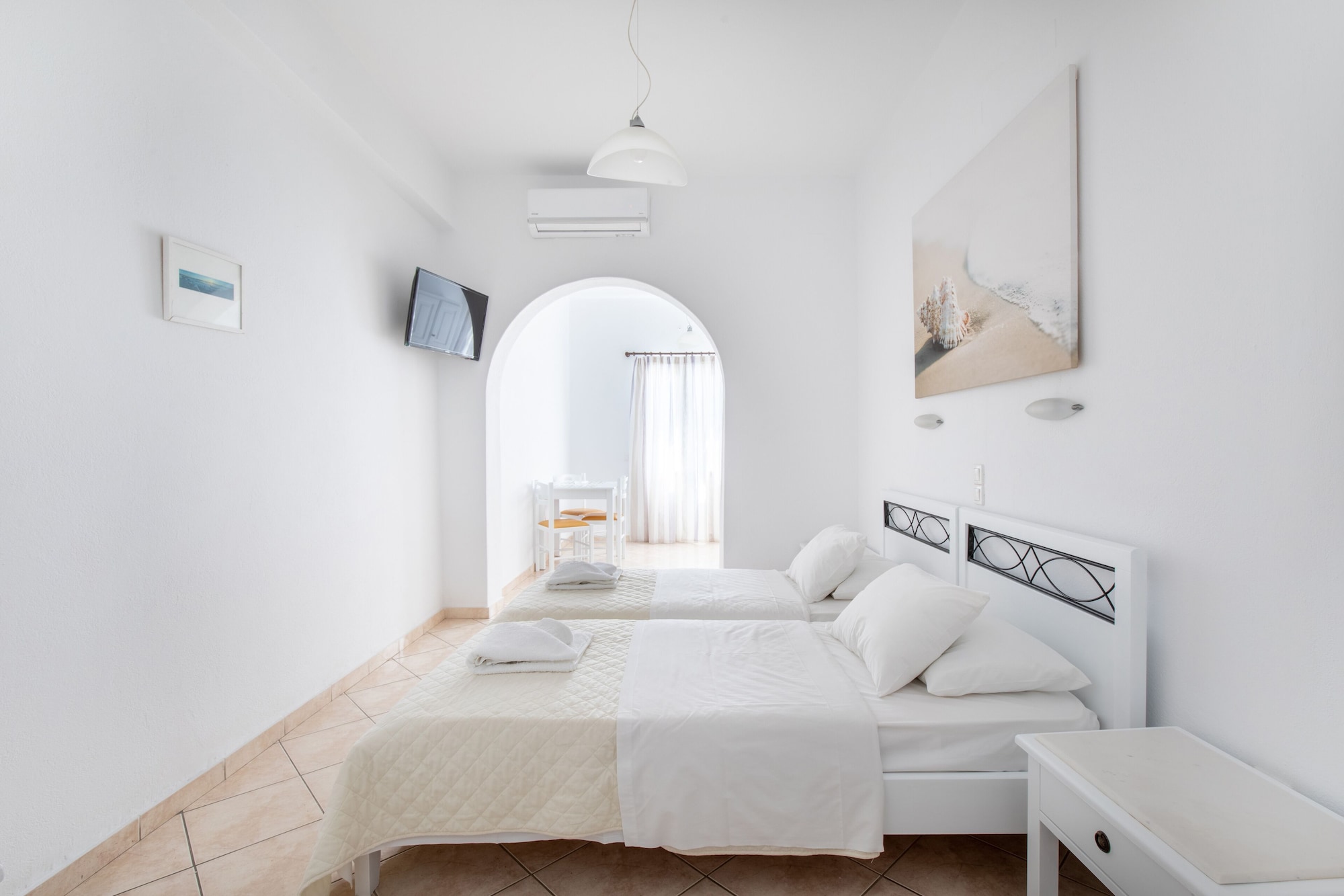 BASIC, DOUBLE OR TWIN BED, SEA VIEW