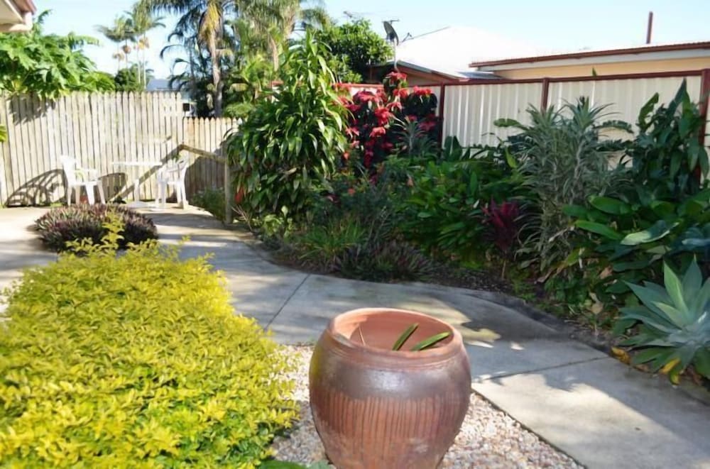 Redland Bay Motel 15/18