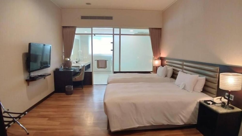 New Taipei Hot Spring Hotel 20/50