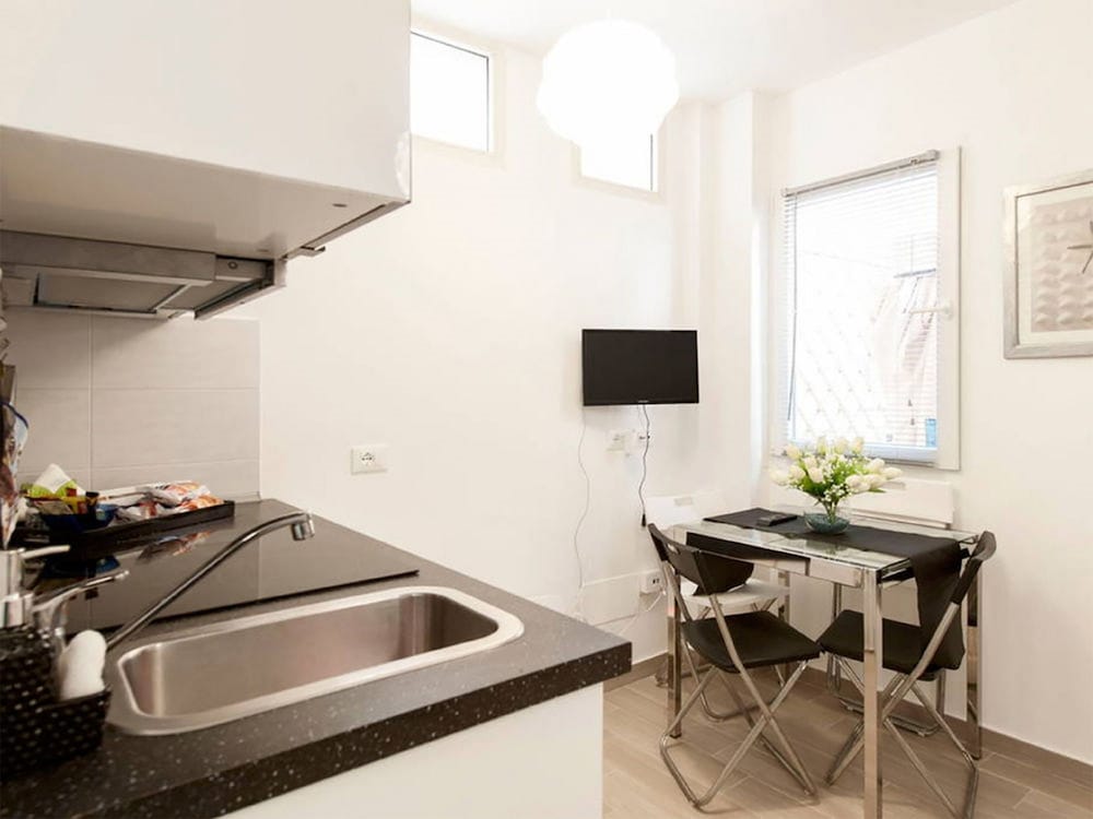 Private Luxury Suite 44/69