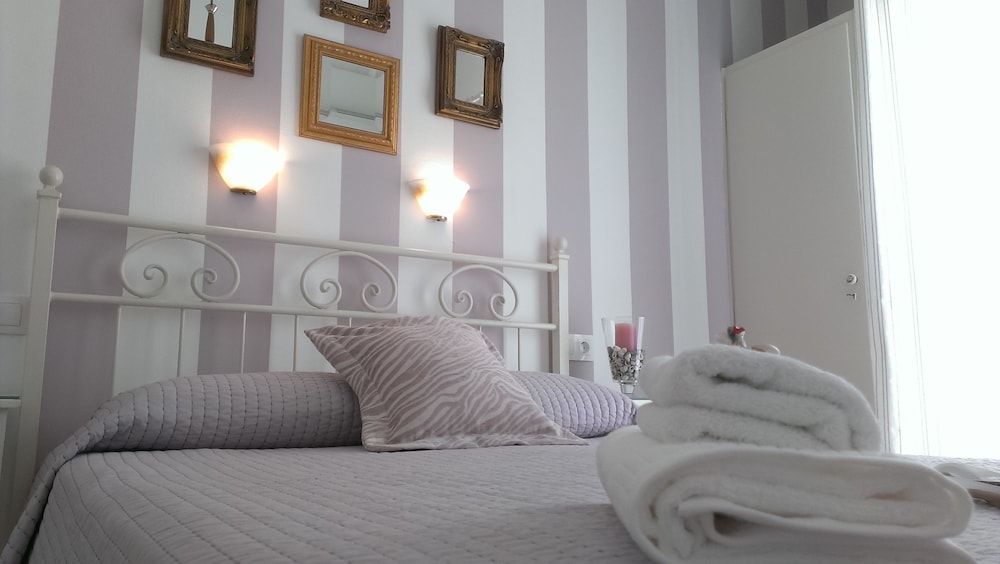 Hotel Cyclades 14/61