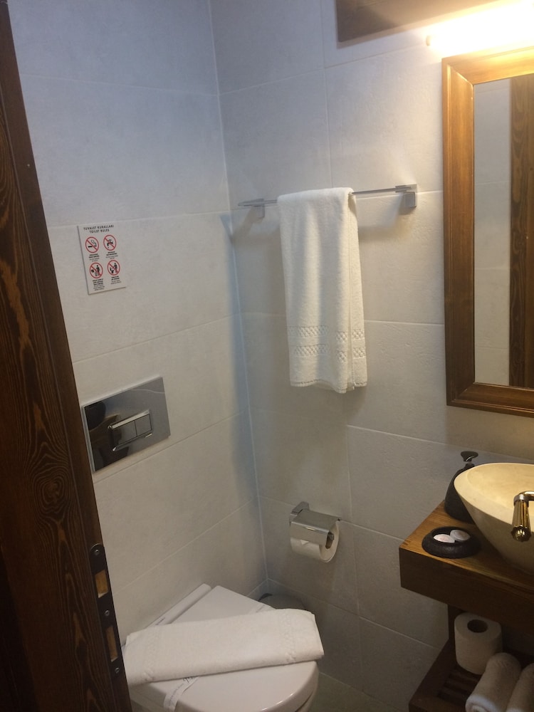 Mets Boutique Hotel 81/87