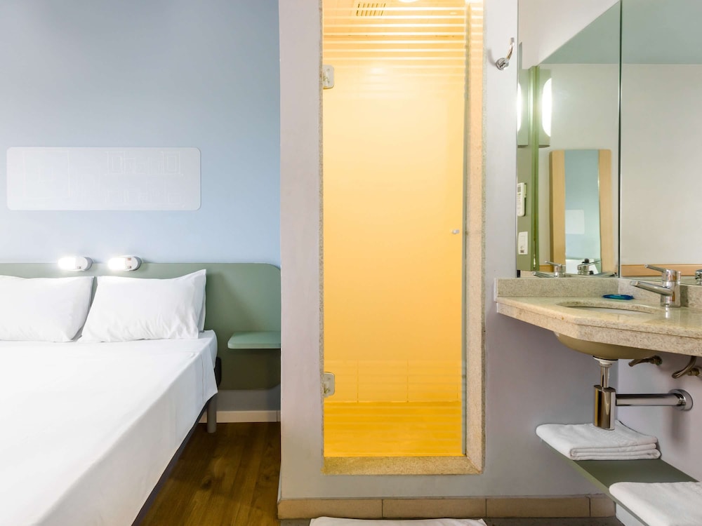 Ibis Budget Araraquara 19/67