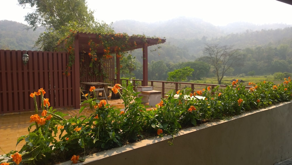Bulun Buri Resort Chiang Mai 69/71
