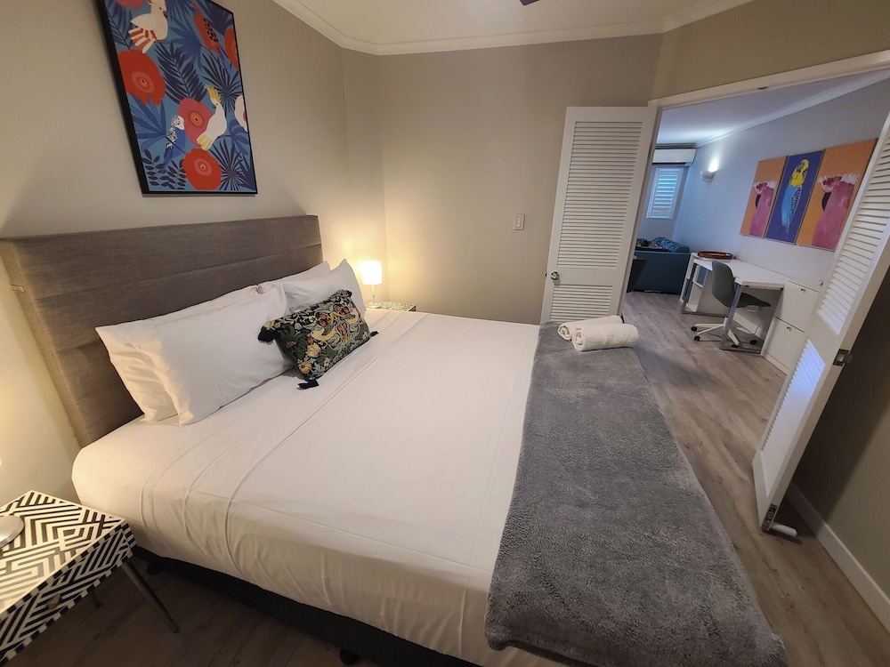 Il Palazzo Boutique Apartment Hotel 12/50