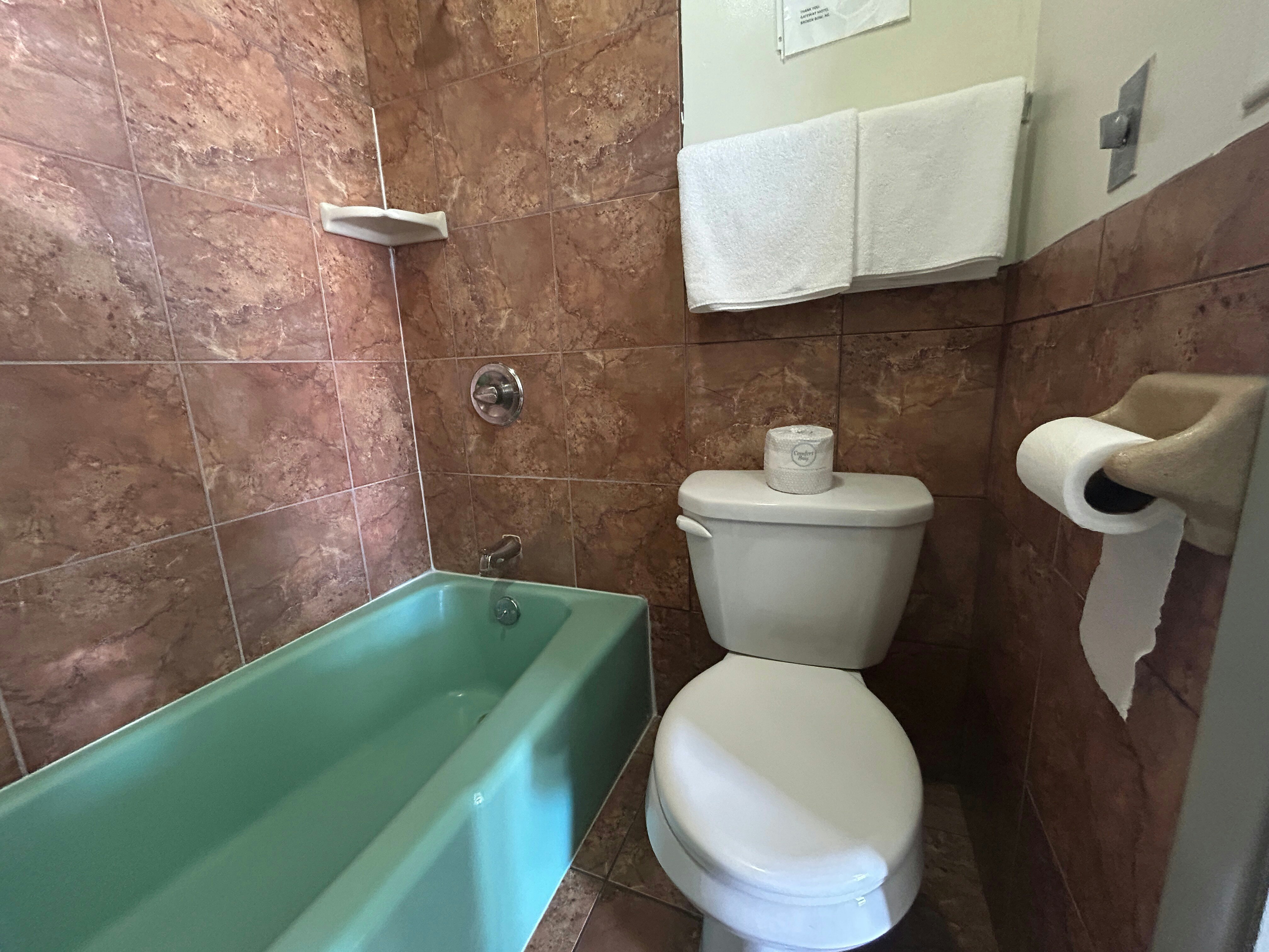 Gateaway Motel Broken Bow NE 31/33