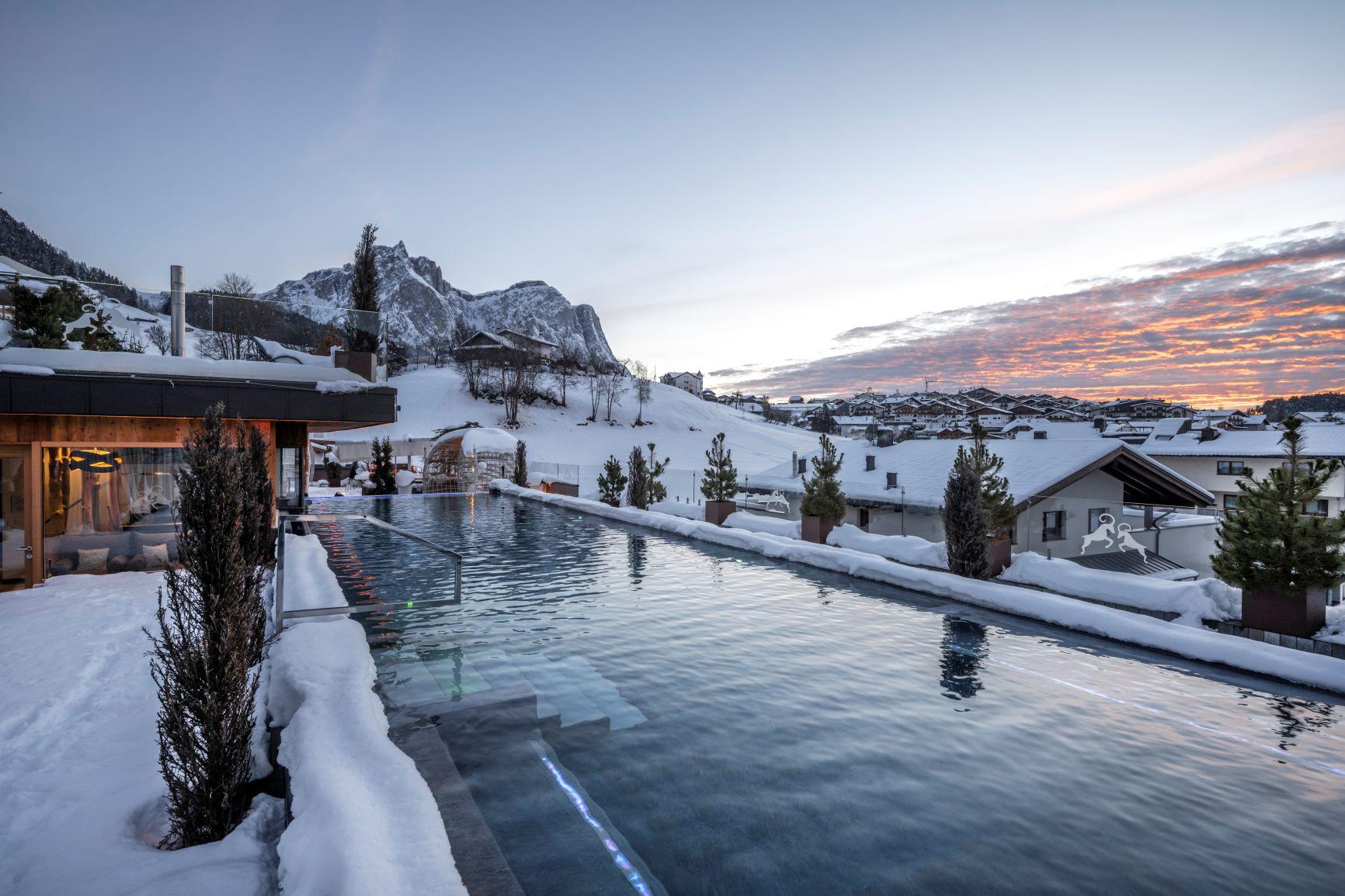 Abinea Dolomiti Romantic Spa Hotel 21/27