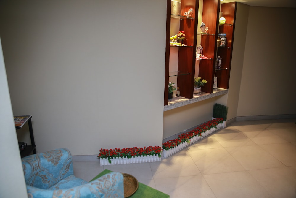 Versailles by Vieras Hotel 32/47