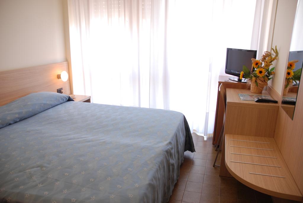 Hotel Scacciapensieri 8/20
