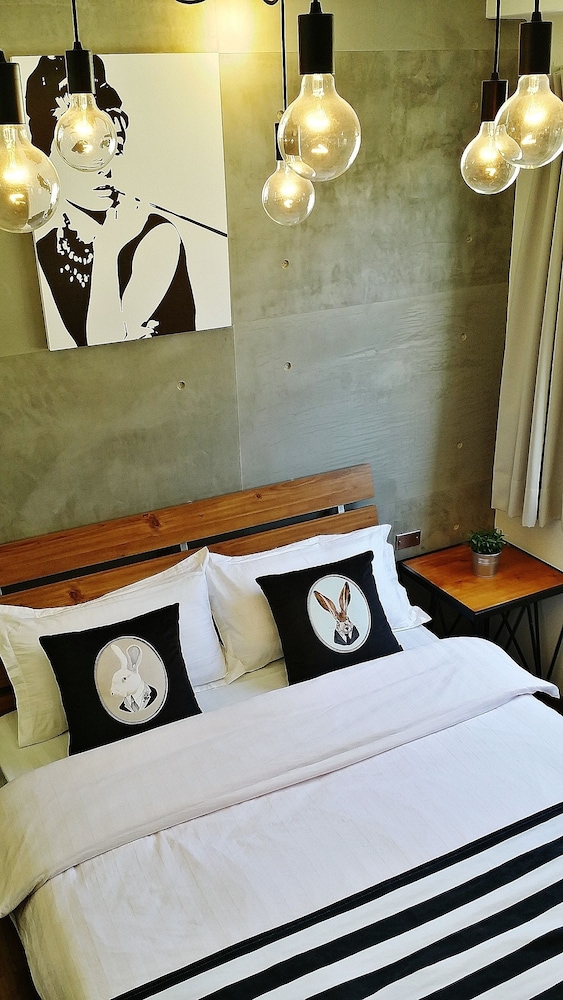 Mutter Apartment 23/50