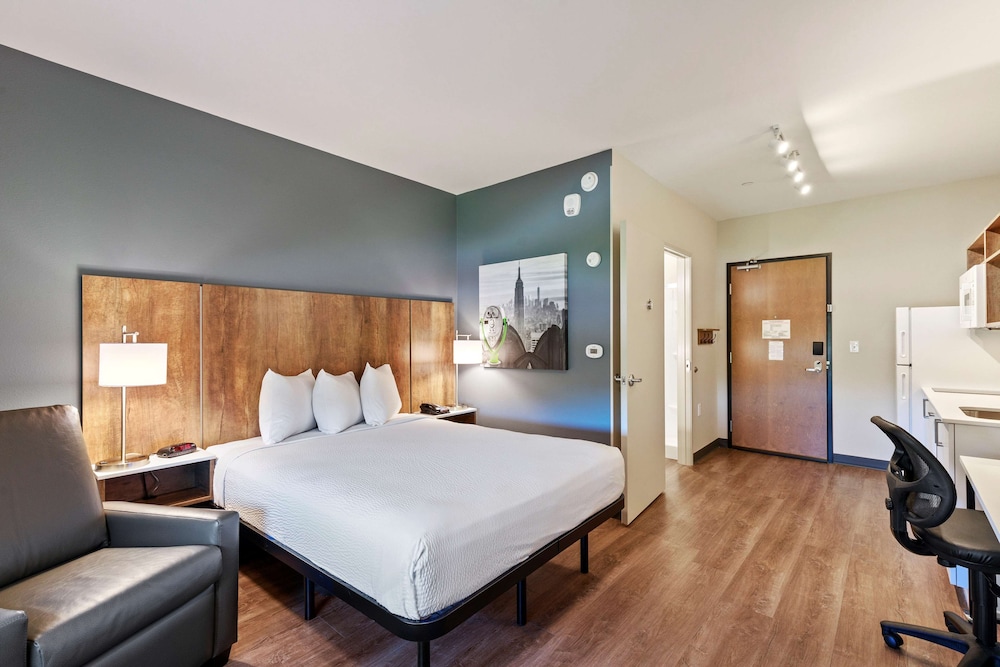 Extended Stay America - Tampa - Fairgrounds - Casino 14/63